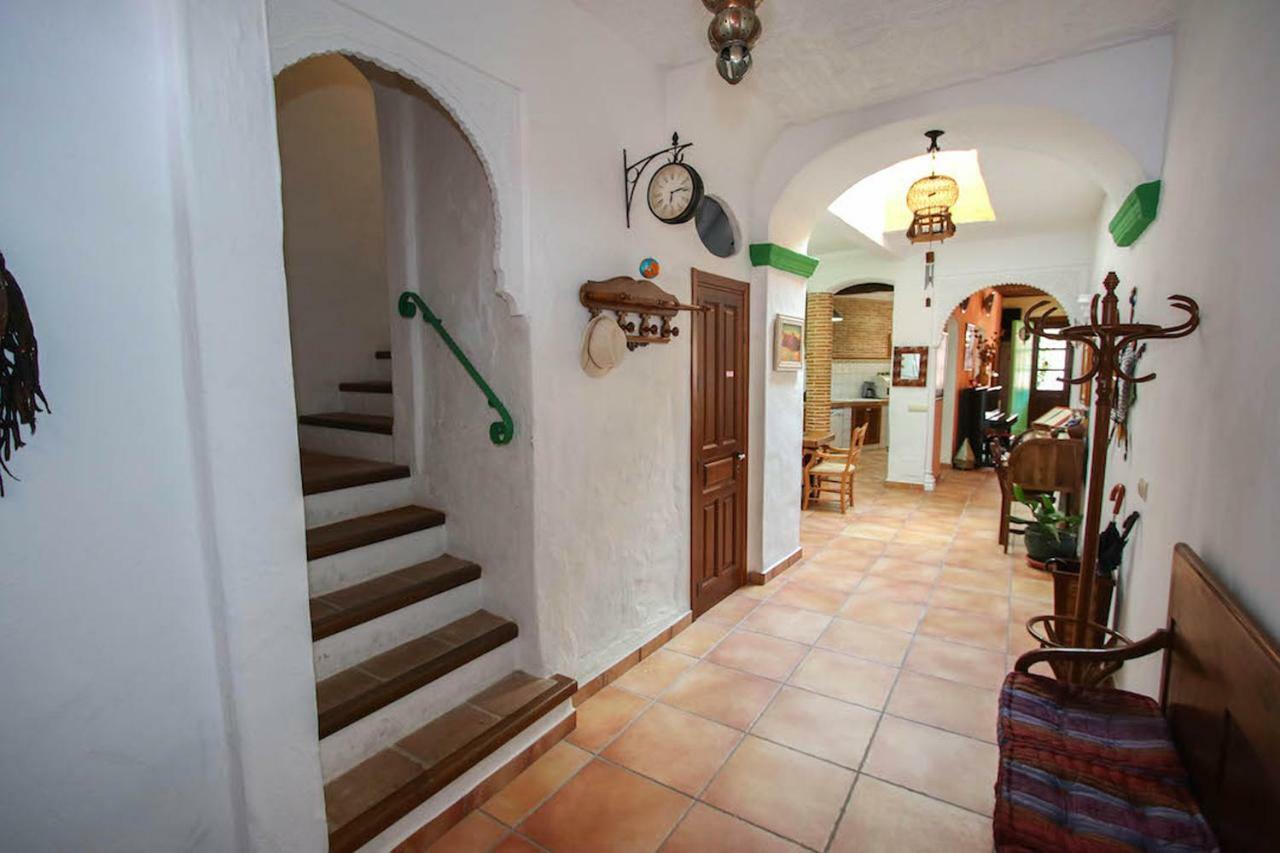 Casablanca Villa Yunquera Exterior photo